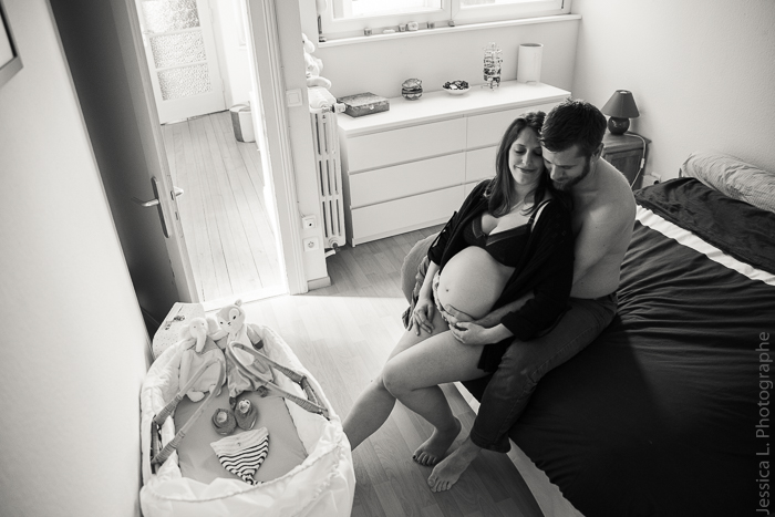 Lire la suite à propos de l’article Shooting de grossesse lifestyle à domicile