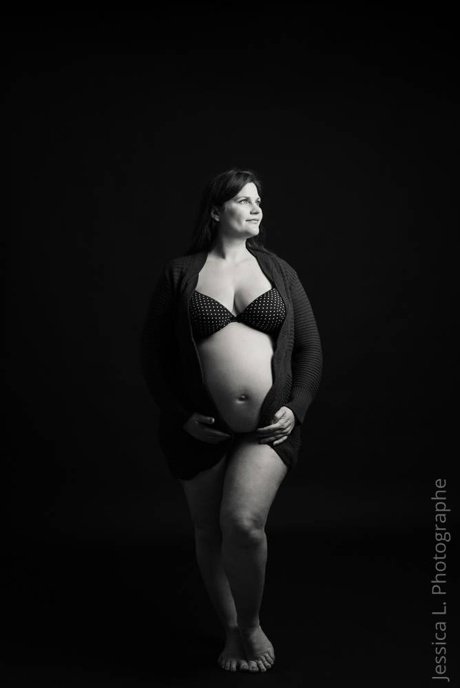 Photographe professionnelle femme enceinte